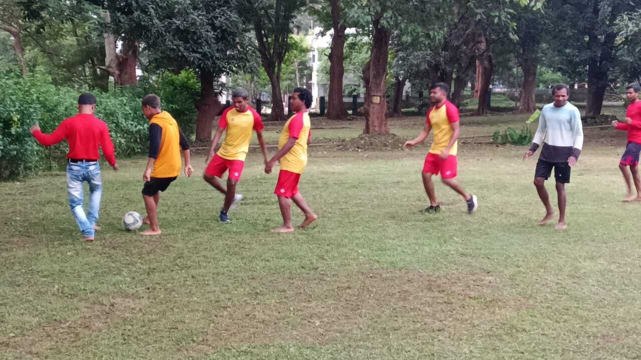 Blind football tournament at jrd : झारखंड ब्लाइंड फुटबॉल टीम का ट्रायल शुरू