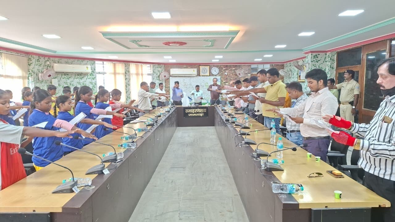 हिंदी न सिर्फ संवाद का माध्यम है, बल्कि राष्ट्रीय पहचान है : आईटीडीए