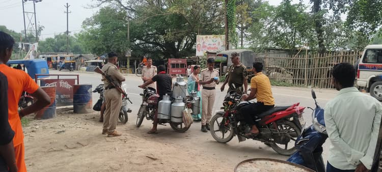 एसपी के निर्देश पर चलाया वाहन चेकिंग अभियान