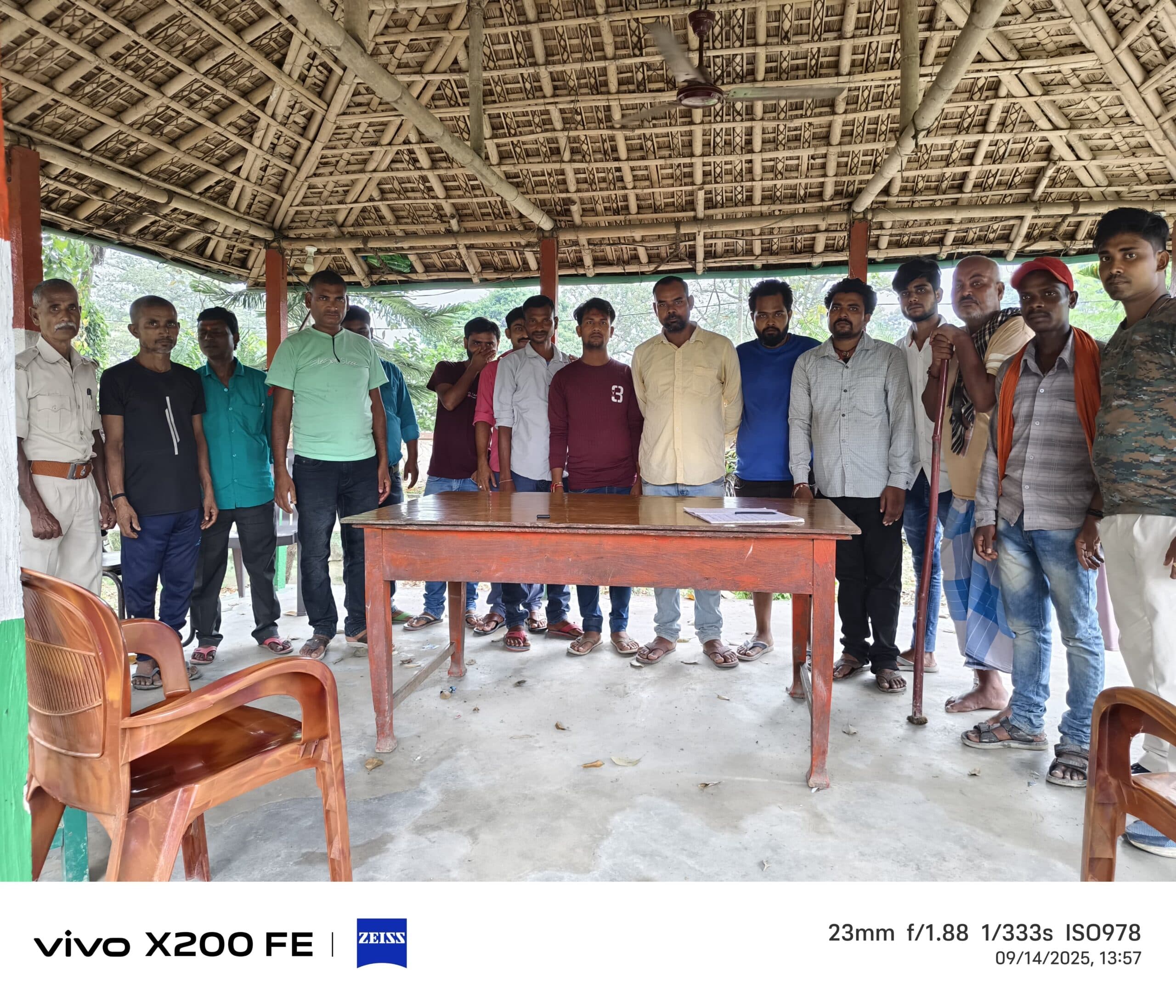 कोढ़ा थाना में कराया गया गुंडा परेड