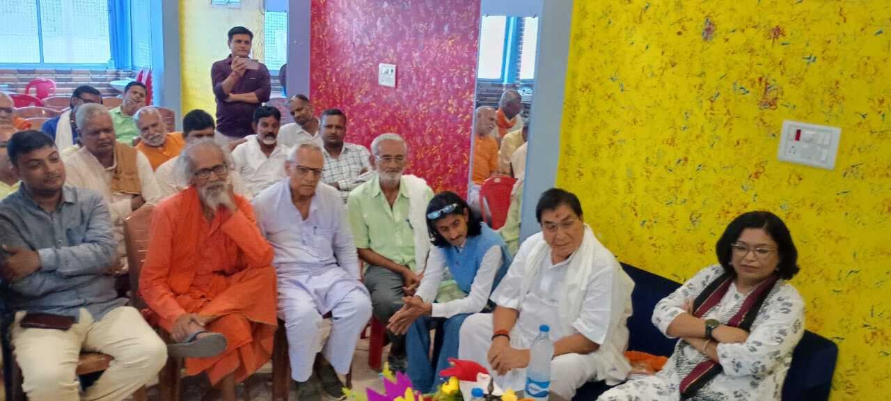 हमें हर समय करना चाहिए हिंदी का प्रयोग: डीडीसी