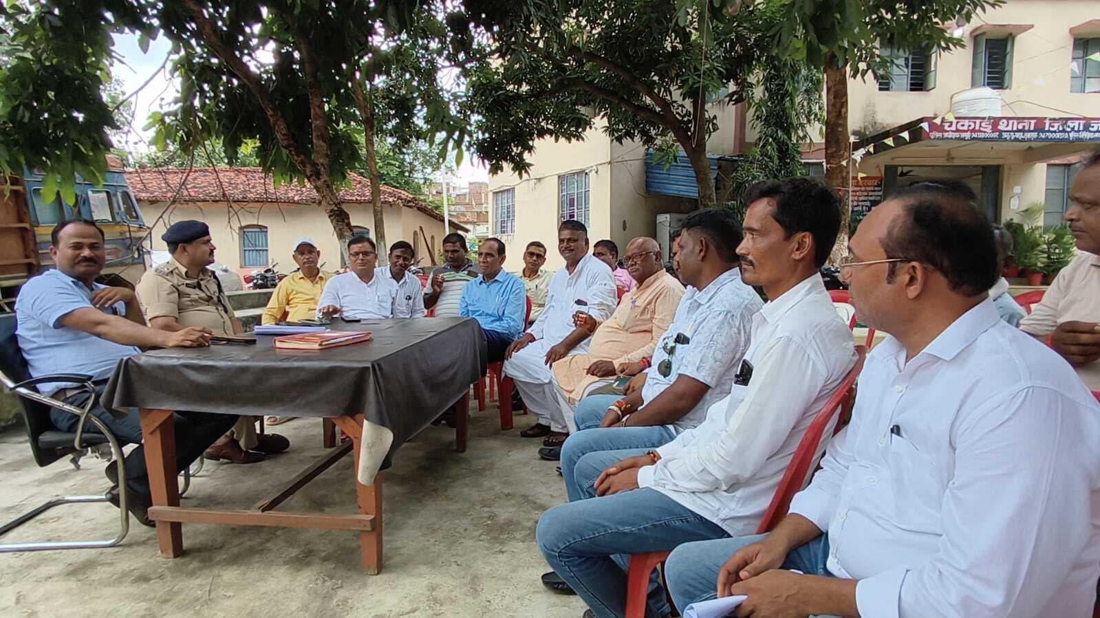 पूजा में डीजे पर प्रतिबंध, मूर्ति विसर्जन तीन तक अनिवार्य : सीओ