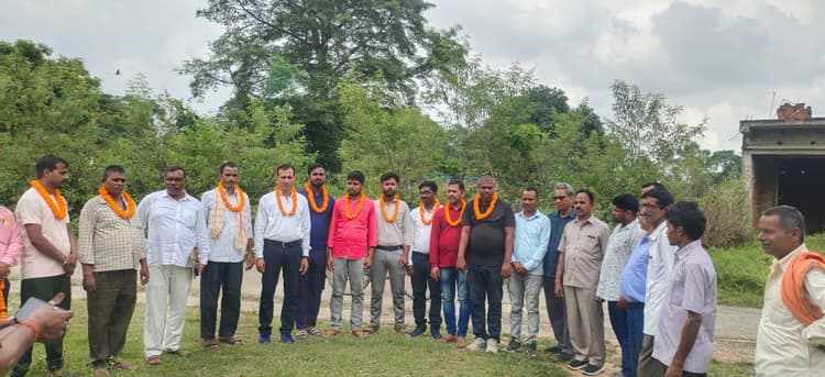 Giridih News :कांदू समाज की प्रखंड स्तरीय कमेटी का गठन