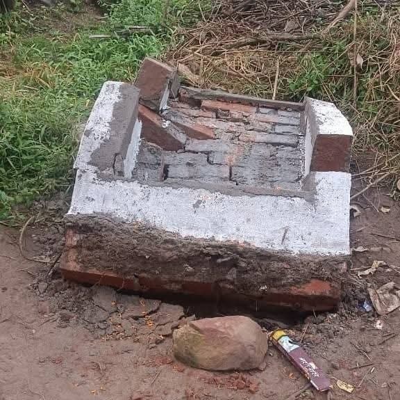 Bokaro News : शाम में शिलान्यास, रात में तोड़े गये शिलापट्ट