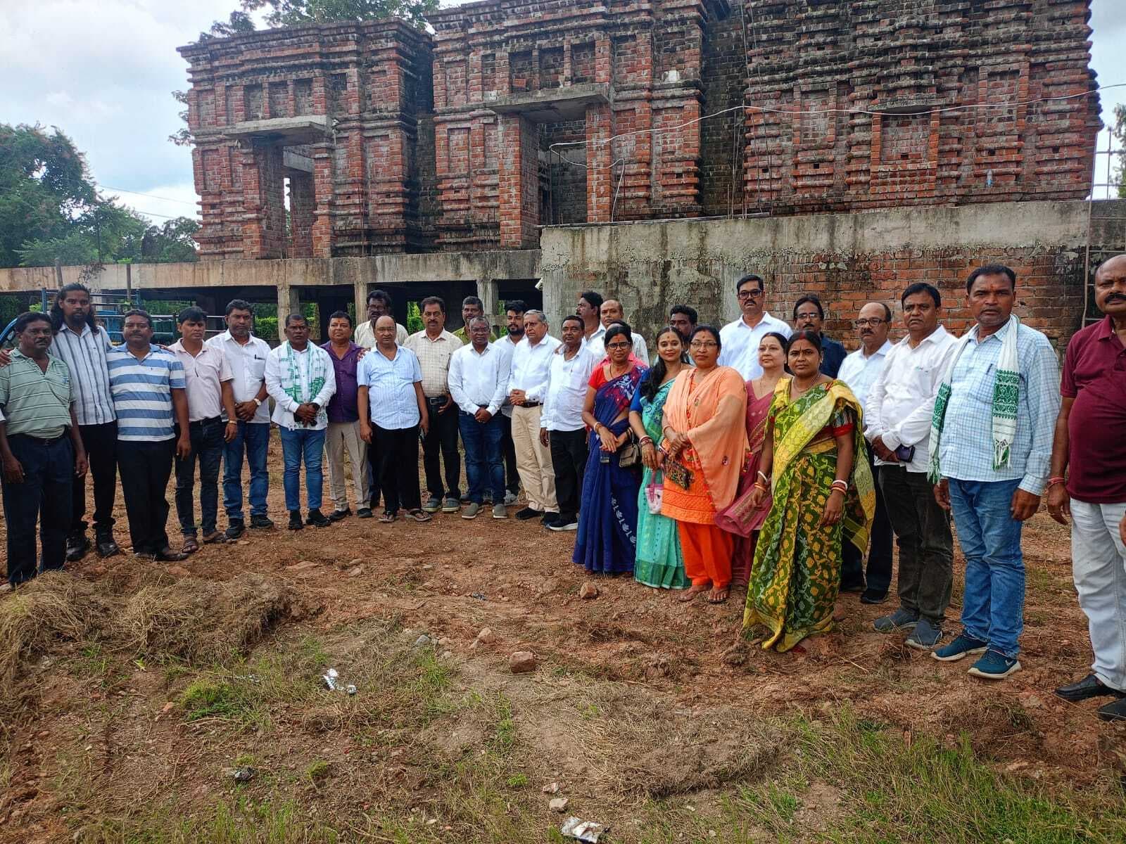 East Singhbhum News : ‘मुसाबनी में जगन्नाथ मंदिर का निर्माण गौरव का पल, पूरा करने में सहयोग करेंगे’