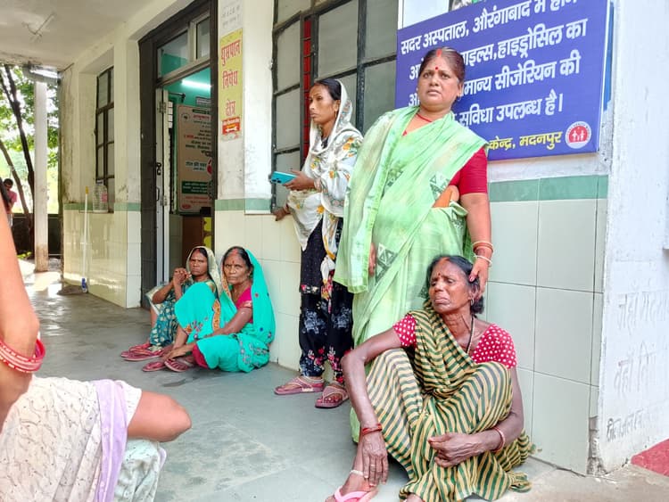 मदनपुर के रूनिया में  करेंट लगने से महिला की मौत