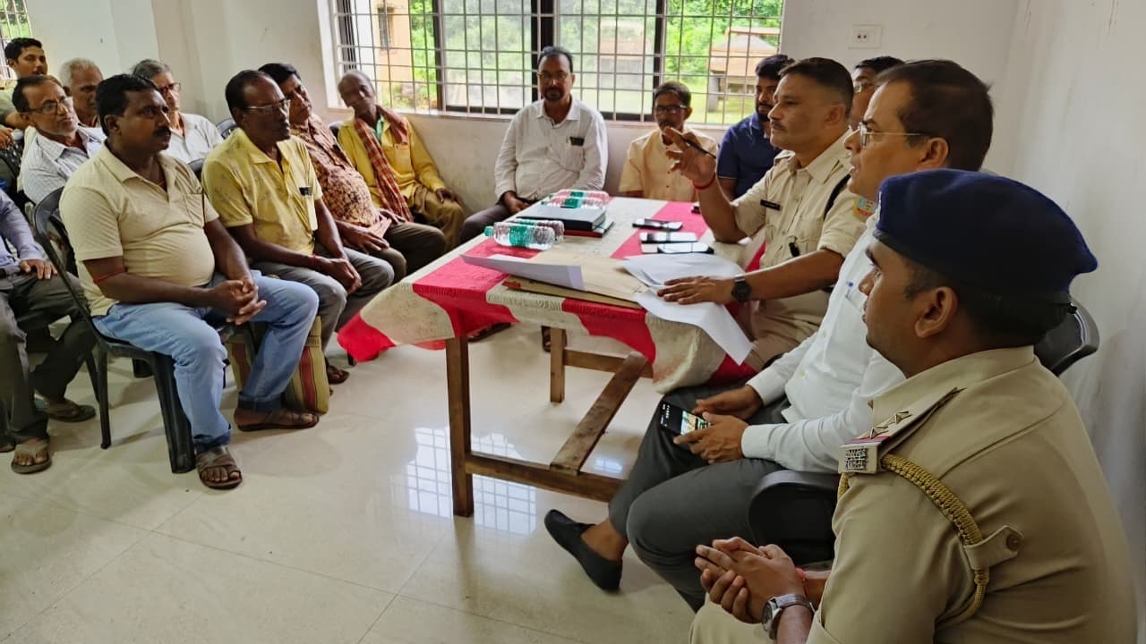 हुड़दंगियों पर पुलिस करेगी कार्रवाई, पंडालों में डीजे बैन