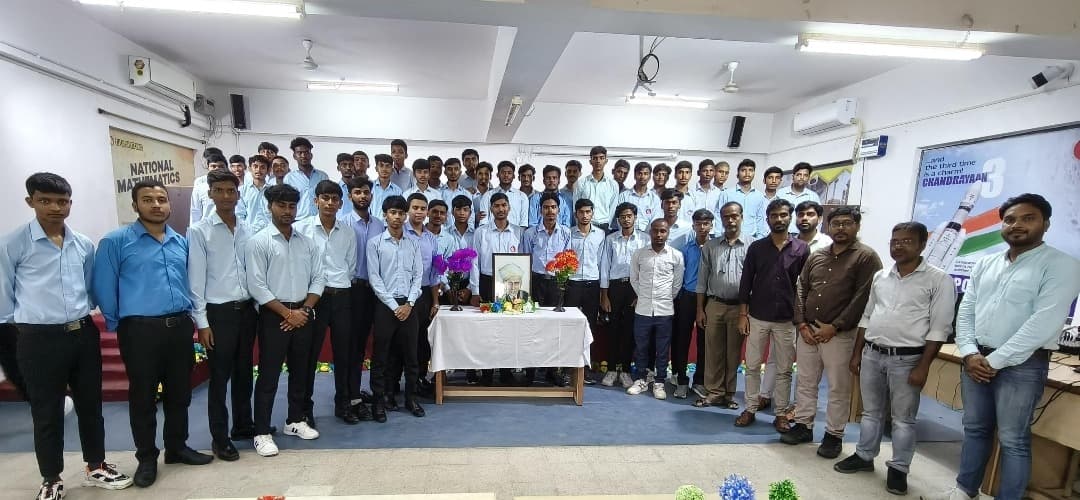 सिल्ली पॉलिटेक्निक कॉलेज में अभियंता दिवस पर कार्यक्रम