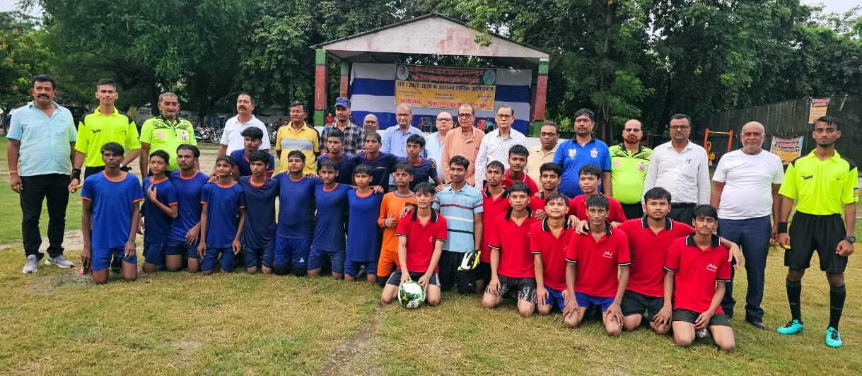 जवाहर नवोदय विद्यालय ने दो गोल से कोबरा फुटबॉल को किया पराजित
