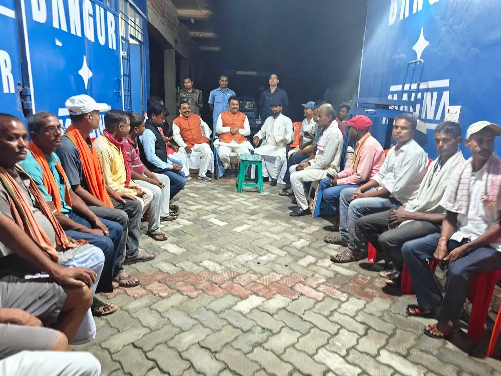 Madhubani News : जिमुतवाहन पूजा का मंत्री ने किया उद्घाटन