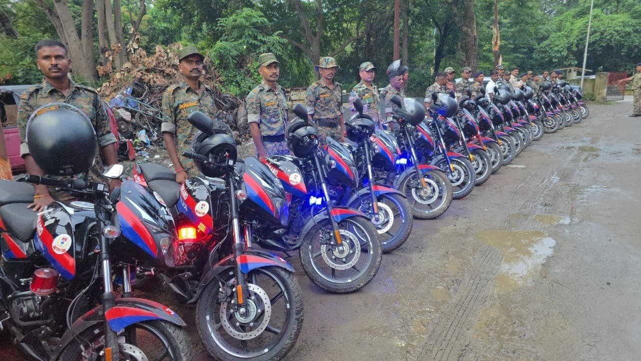 Bokaro News : अब रक्षक राइडर के नाम से बाइक पेट्रोलिंग करेगी बोकारो पुलिस