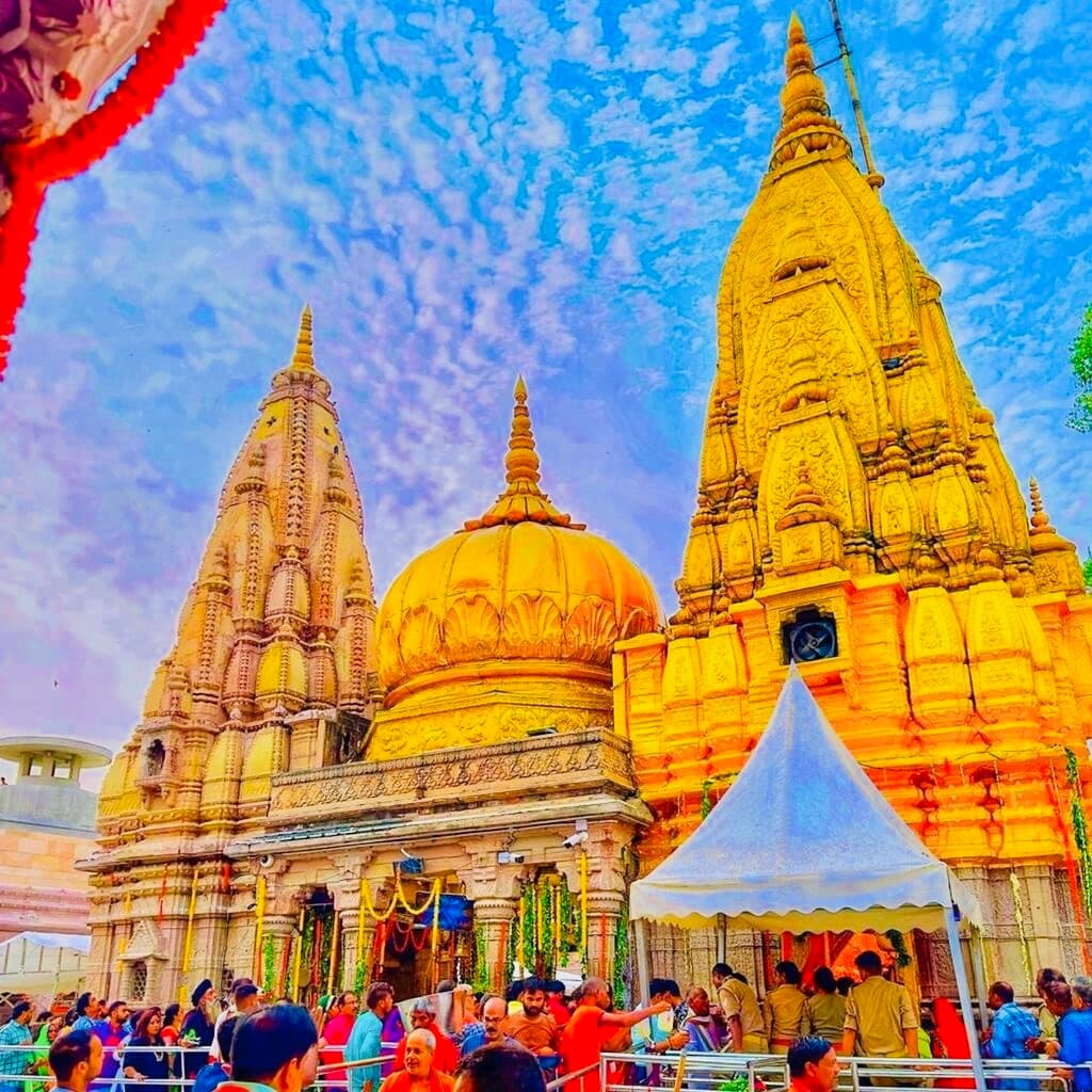 पकड़ी बाजार में विश्वनाथ मंदिर स्वरूप पंडाल में विराजेंगी मां दुर्गा भवानी