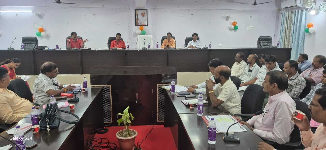 Motihari: जिले के  32000 पोलिंग पाटिर्यो को प्रशिक्षण देंगे मास्टर ट्रेनर्स