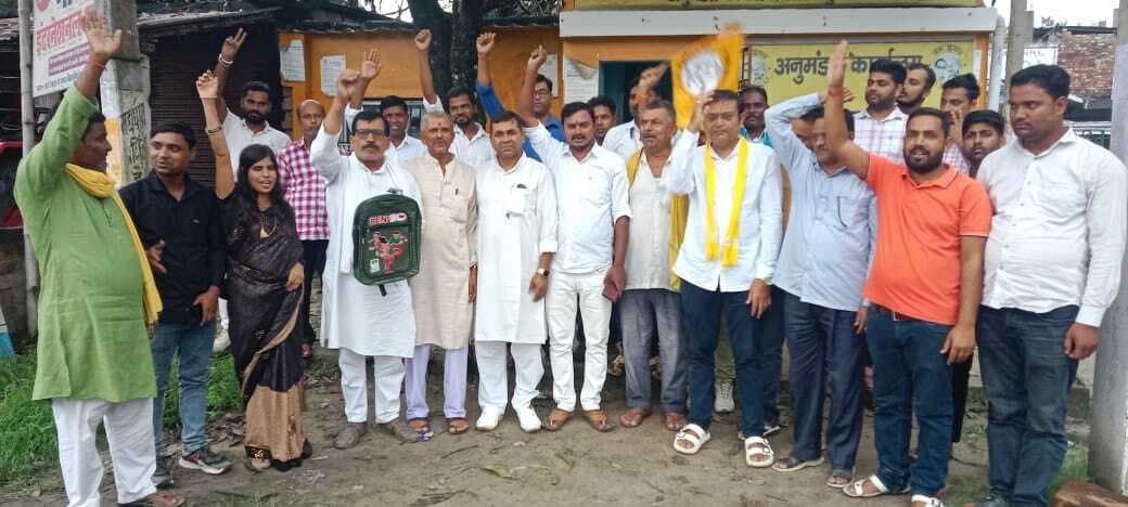 जनसुराज पार्टी के कार्यकर्ताओं ने चलाया जनसंपर्क अभियान