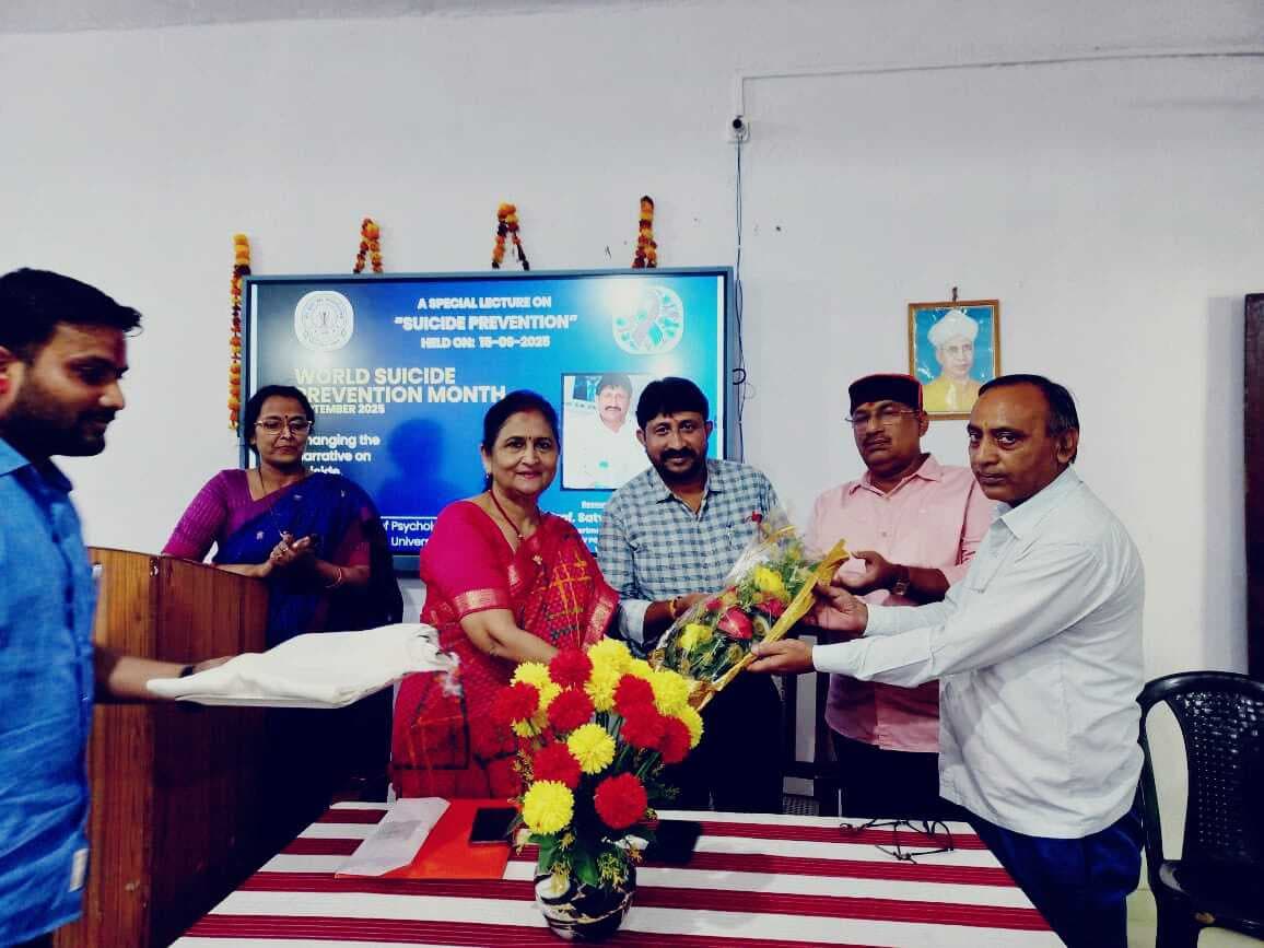 हिंदी सभी भारतीय भाषाओं की प्रतिनिधि है : डॉ आभा