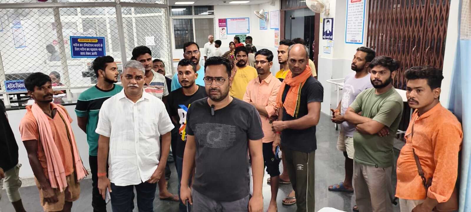 बालू लदा अनियंत्रित ट्रैक्टर ने बांक में अधेड़ को कुचला, मौत