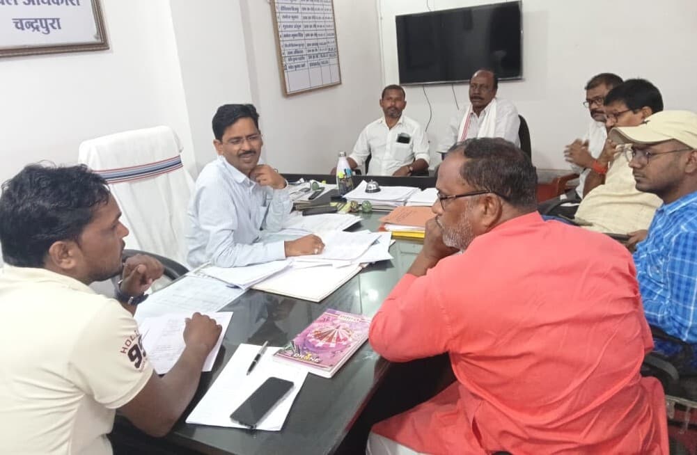 Bokaro News : 1200 से अधिक मतदाता वाले बूथों का होगा विखंडीकरण