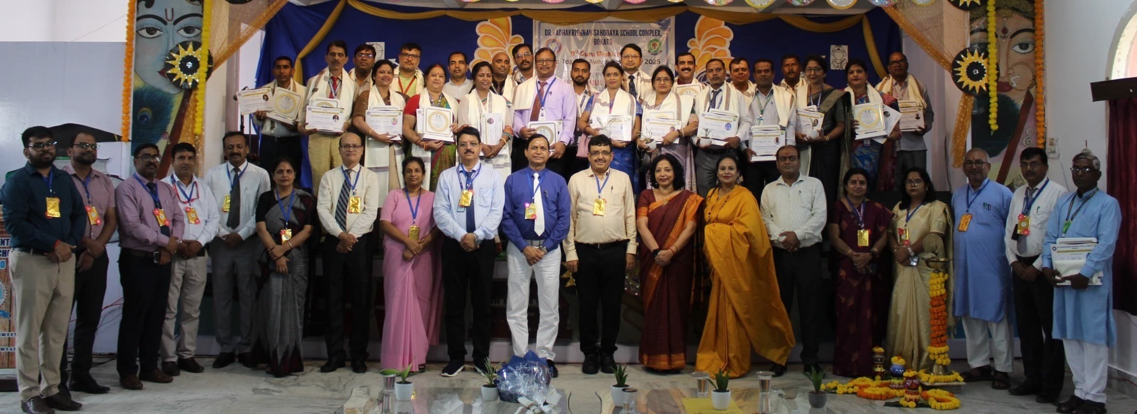 Bokaro News : 25 शिक्षक व शिक्षिका हुए सम्मानित