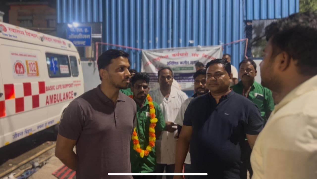 किशनगंज में 102 एंबुलेंस कर्मचारियों की अनिश्चितकालीन हड़ताल समाप्त