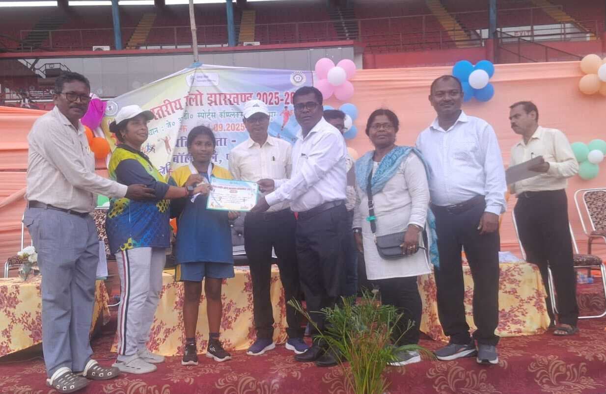 East Singhbhum News : धालभूमगढ़ को आठ स्वर्ण, 9 रजत व 18 कांस्य