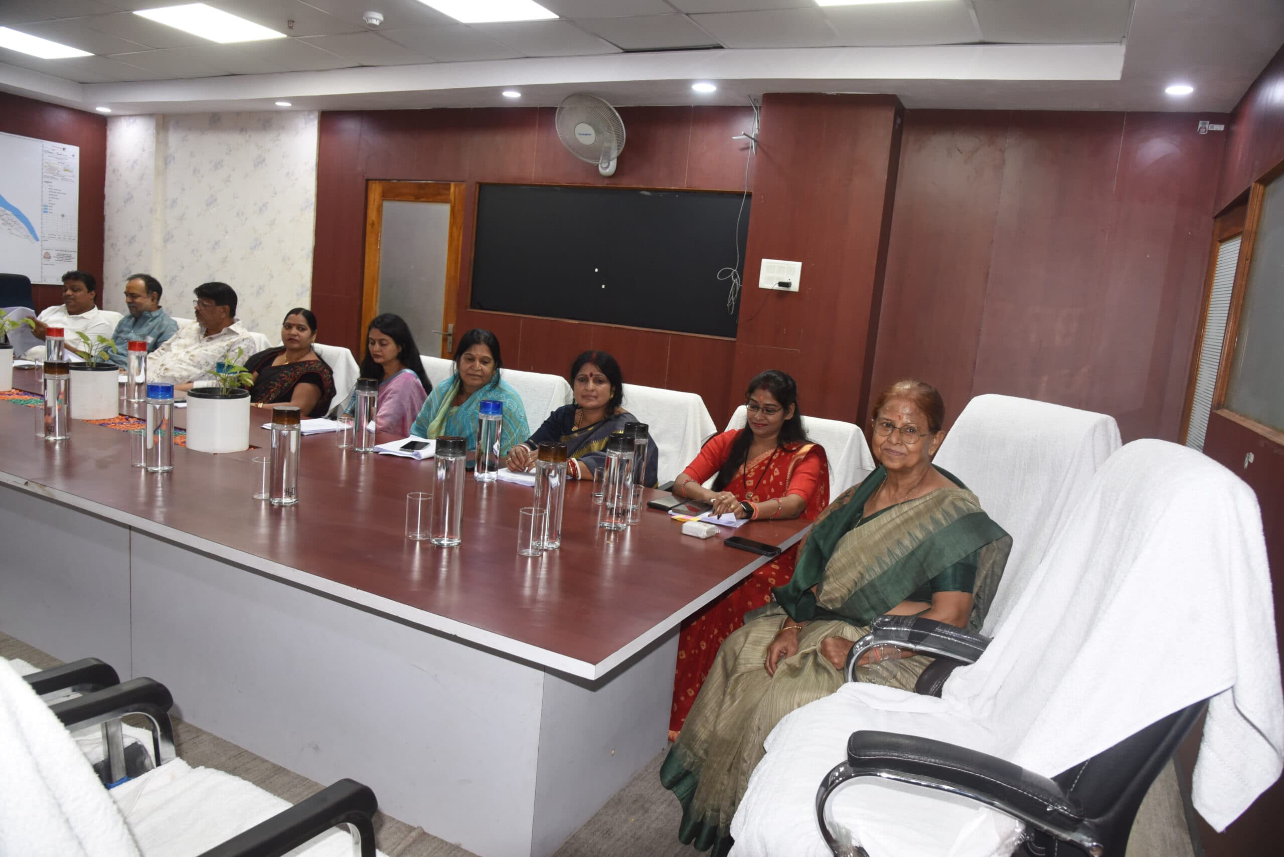 Patna News : ढाई घंटे इंतजार करती रहीं मेयर, नहीं पहुंचे नगर आयुक्त समेत कोई अफसर, बैठक स्थगित