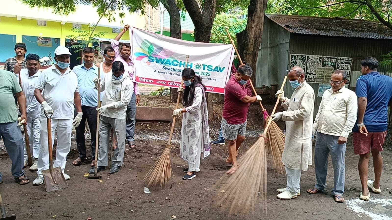 नोखा नगर को कचरा मुक्त बनाने के लिए चलाया स्वच्छता अभियान