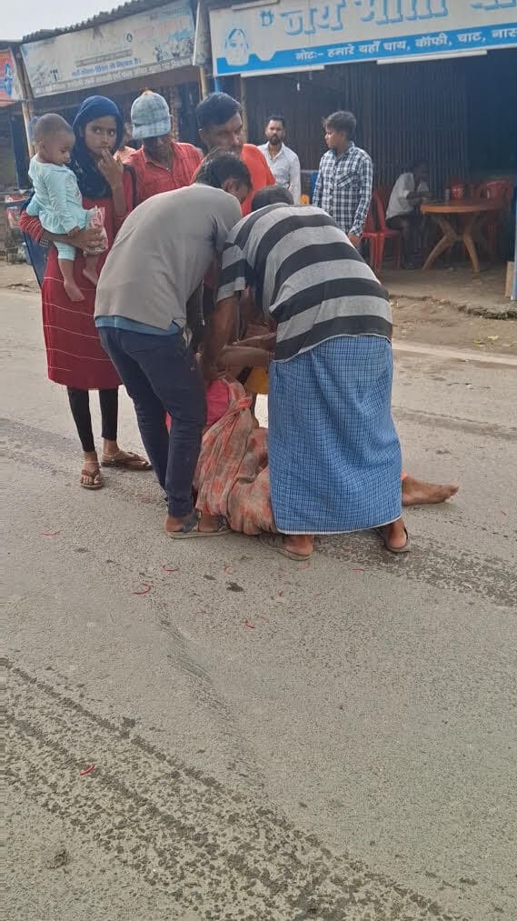 Samastipur News:बाइक से गिरने से महिला घायल