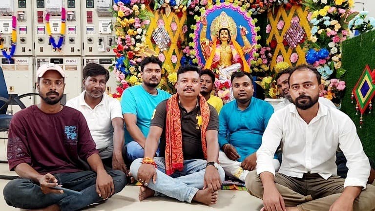 बाबा विश्वकर्मा पूजनोत्सव पर भजन संध्या कार्यक्रम आयोजित