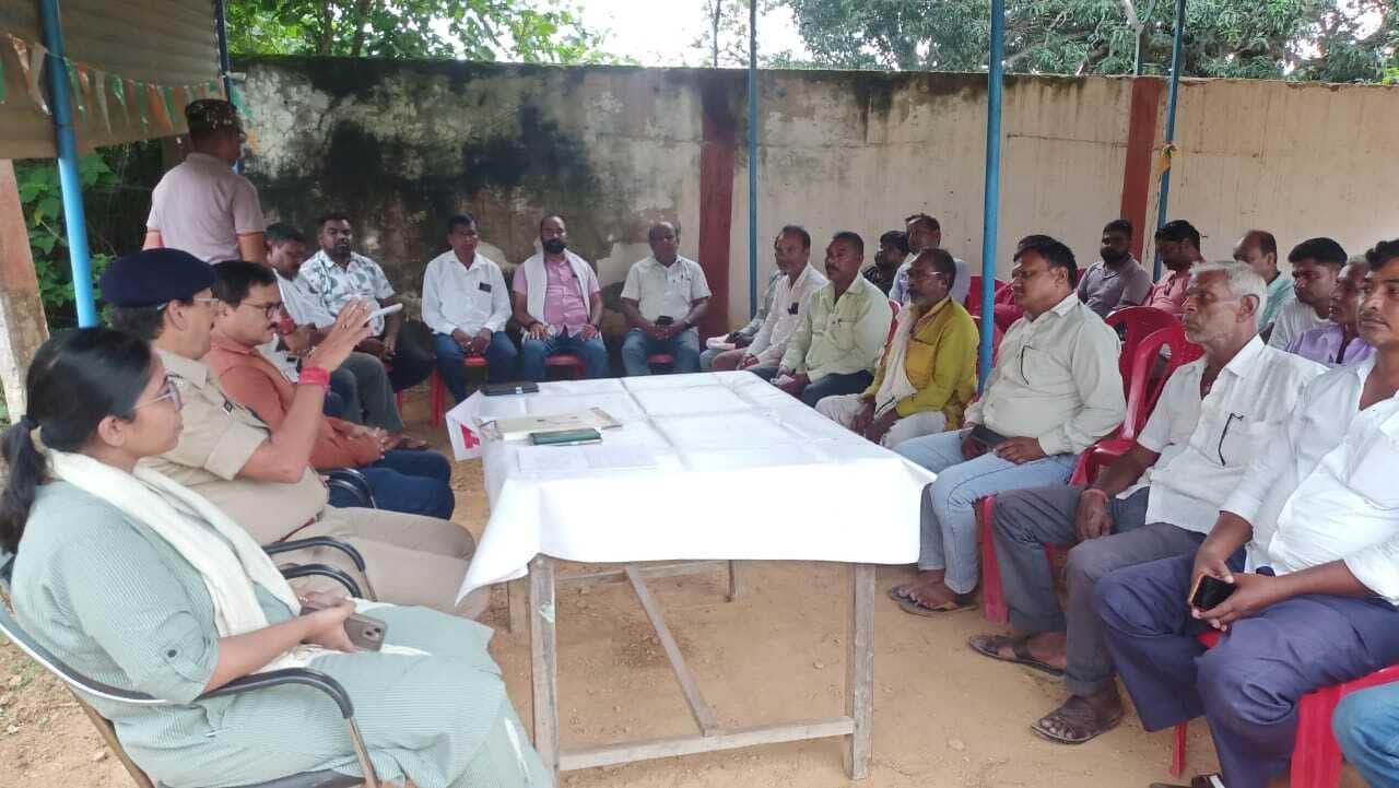 निर्धारित समय पर दिन के समय में ही प्रतिमा विसर्जन करें - थानाध्यक्ष