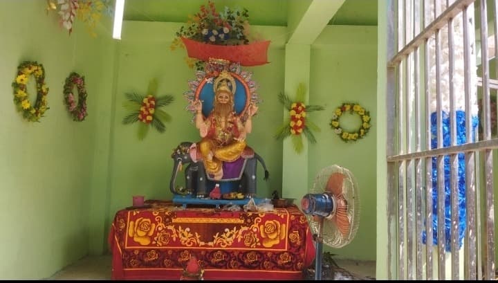 अलीगंज में की गयी देव शिल्पी की पूजा