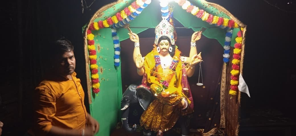 धूमधाम से मनाया गया विश्वकर्मा पूजा महोत्सव