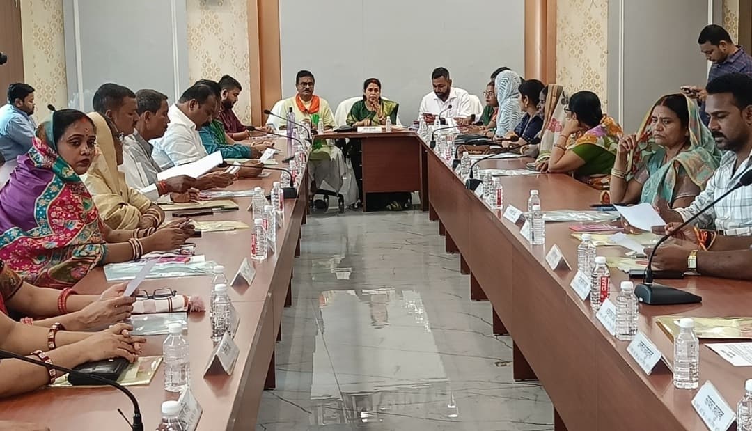 Motihari: सभी वार्ड में छठ घाट की होगी मरम्मत, रोशनी को लगेगा स्ट्रीट लाइट