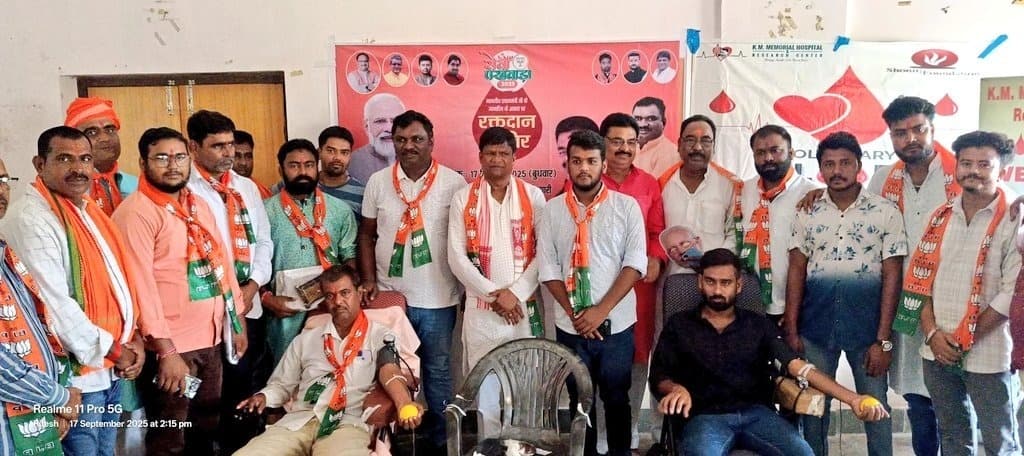 Bokaro News : पीएम के नेतृत्व में आत्मनिर्भर बनने की ओर भारत : अमर बाउरी