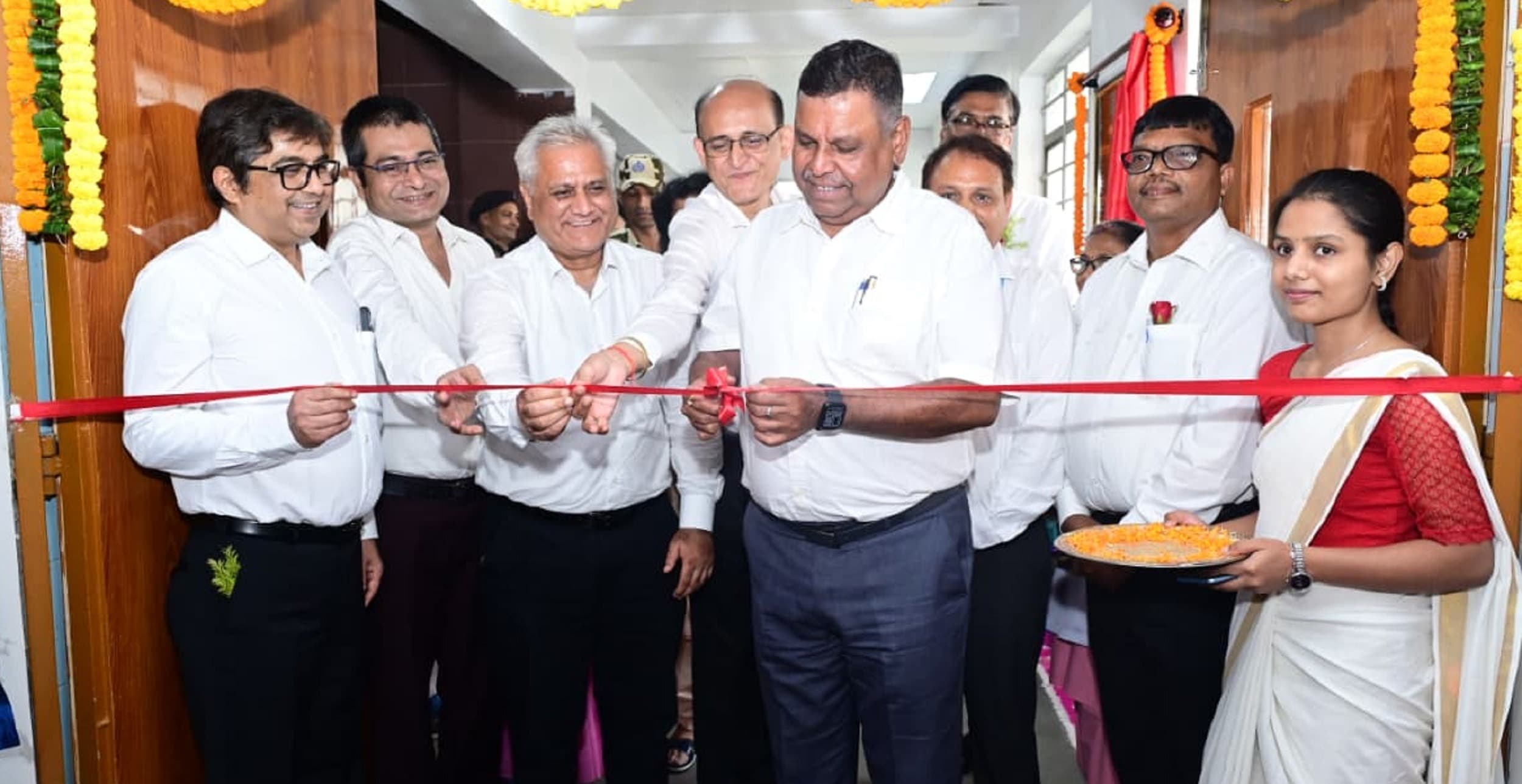 Bokaro News : मरीजों को उच्च गुणवत्ता की स्वास्थ्य सेवाएं सुनिश्चित करें : निदेशक प्रभारी