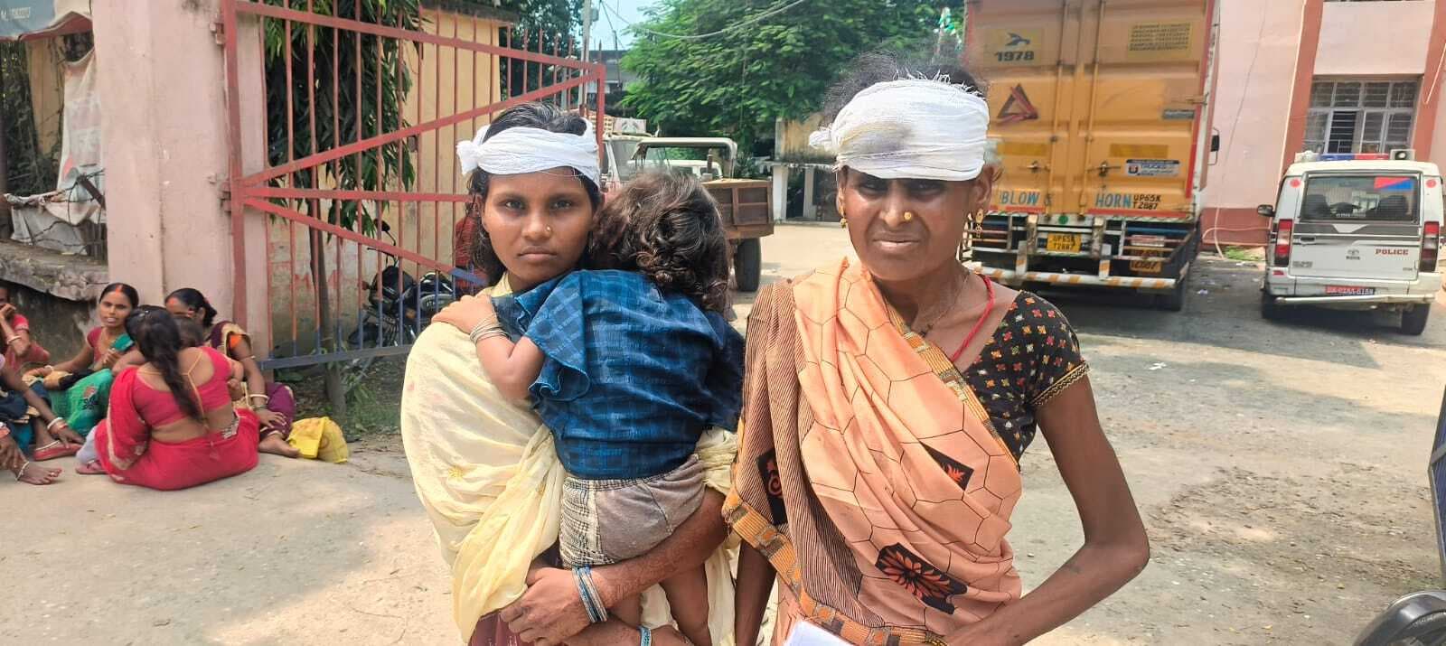 अफजलपुर में पड़ोसियों के बीच मारपीट, दो महिलाएं घायल