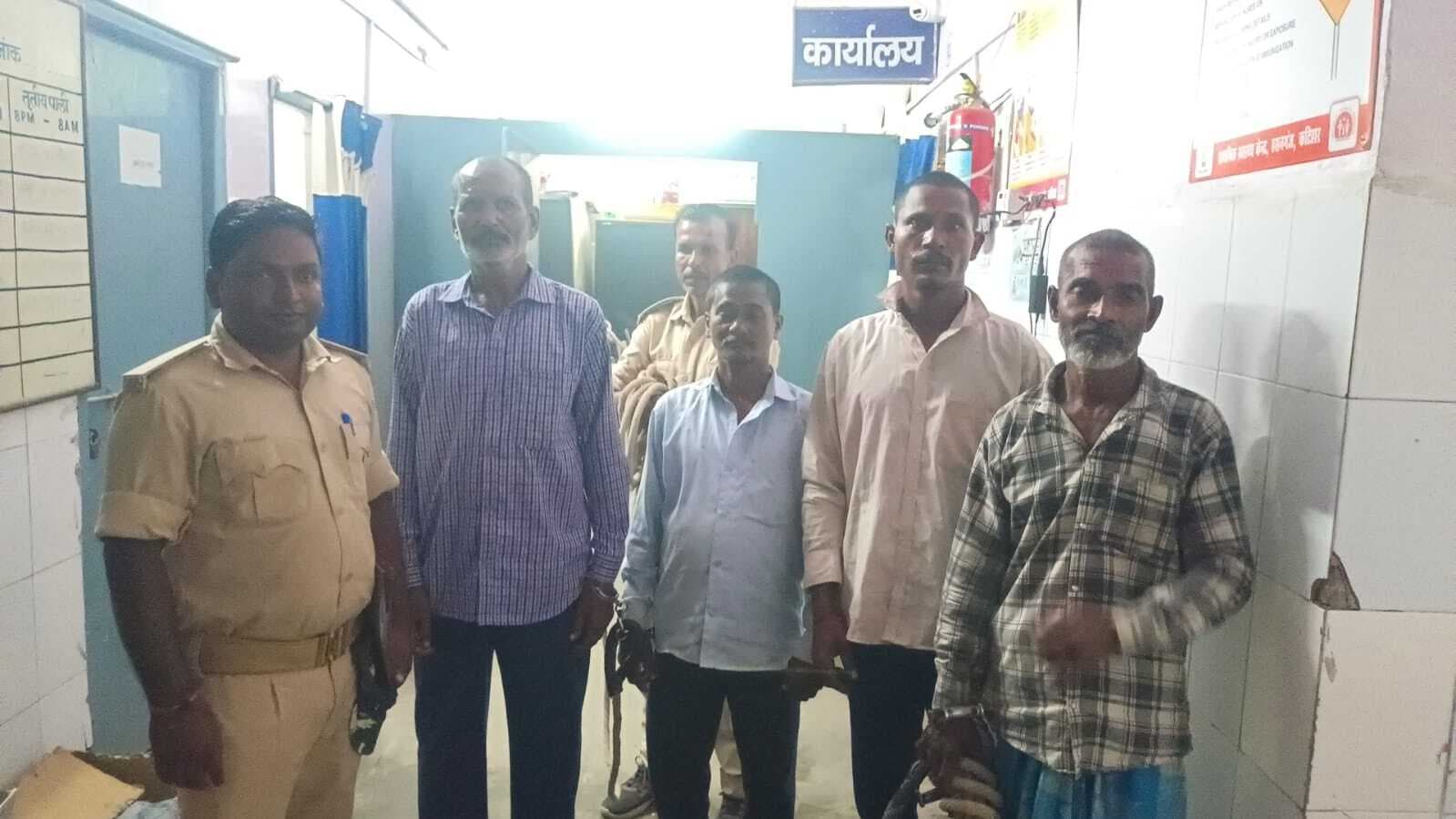 चार एनबीडब्ल्यू वारंटी को पुलिस ने किया गिरफ्तार