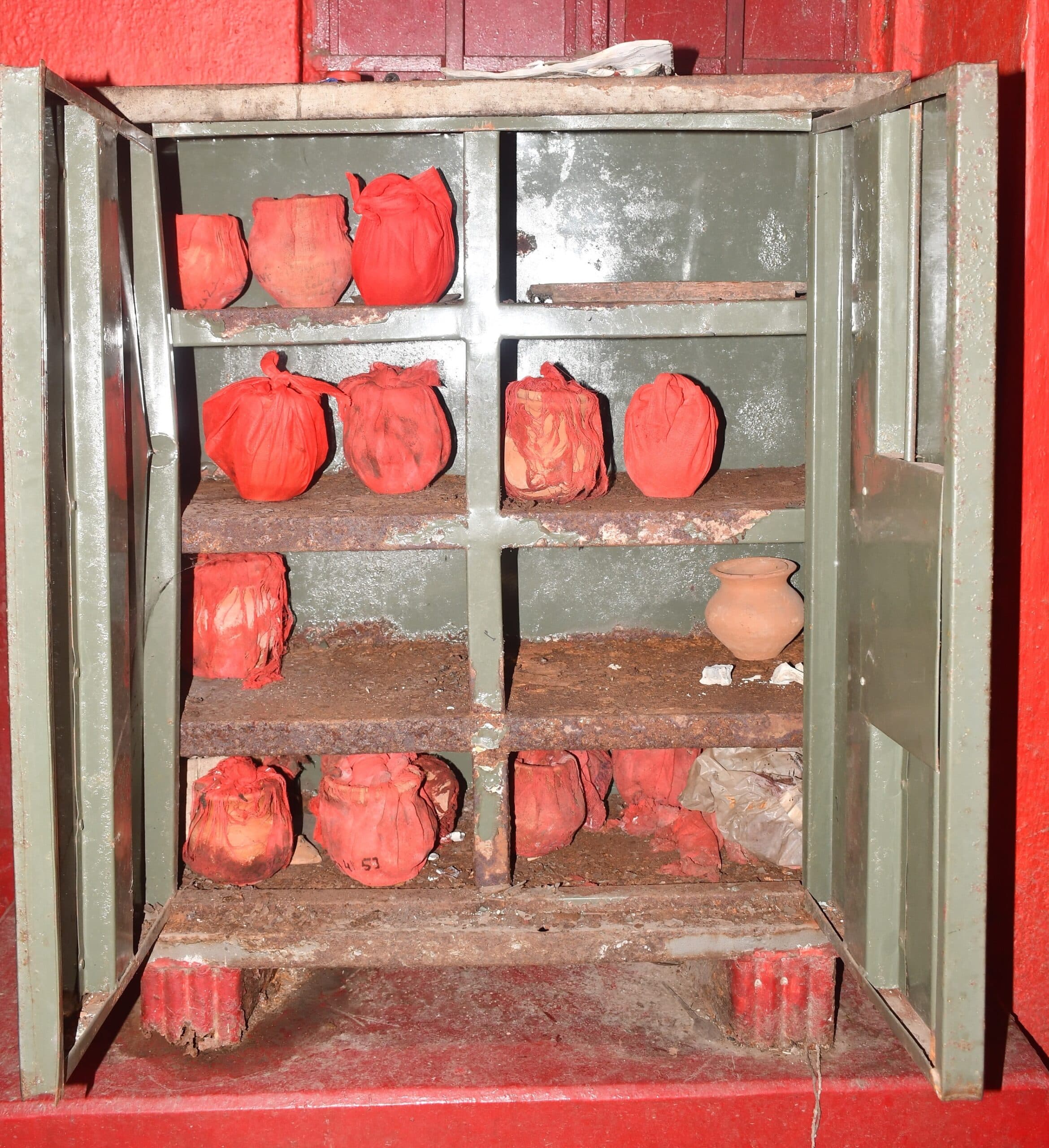 Bokaro News : श्मशान घाट चास में रखी 18 अस्थियों को है ‘मुक्ति’ का इंतजार