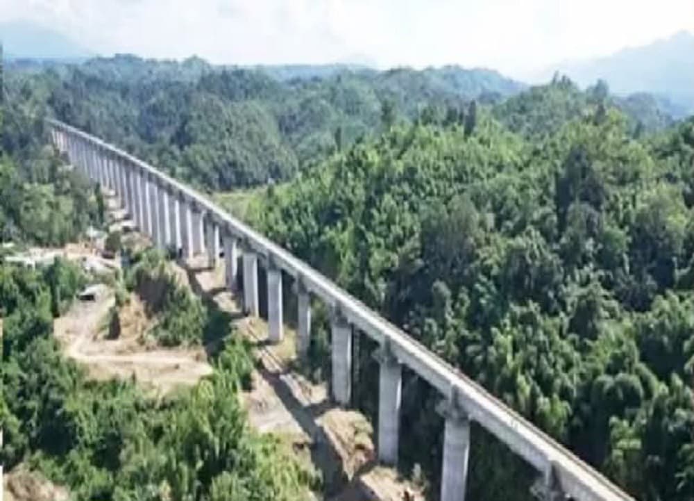 Bokaro News : मिजोरम की 51 किमी लंबी बैराबी-सैरांग रेलवे परियोजना में लगा बोकारो का स्टील