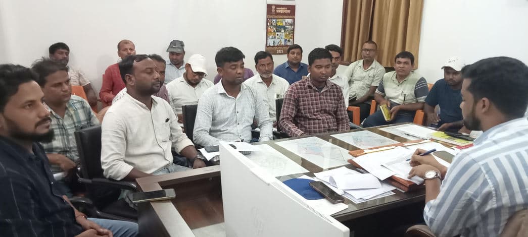 योजनाओं में तेजी लाने का निर्देश, लापरवाही पर कार्रवाई की चेतावनी