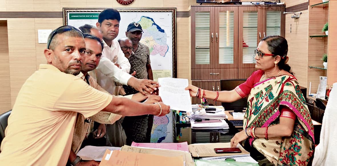 Sambalpur News: बरगढ़ जिला अस्पताल में परिवार नियोजन सर्जरी के दौरान उपकरण हुए खराब, जांच के आदेश