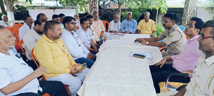 विधि व्यवस्था भंग करने वालों पर होगी सख्त कार्रवाई : थानाध्यक्ष