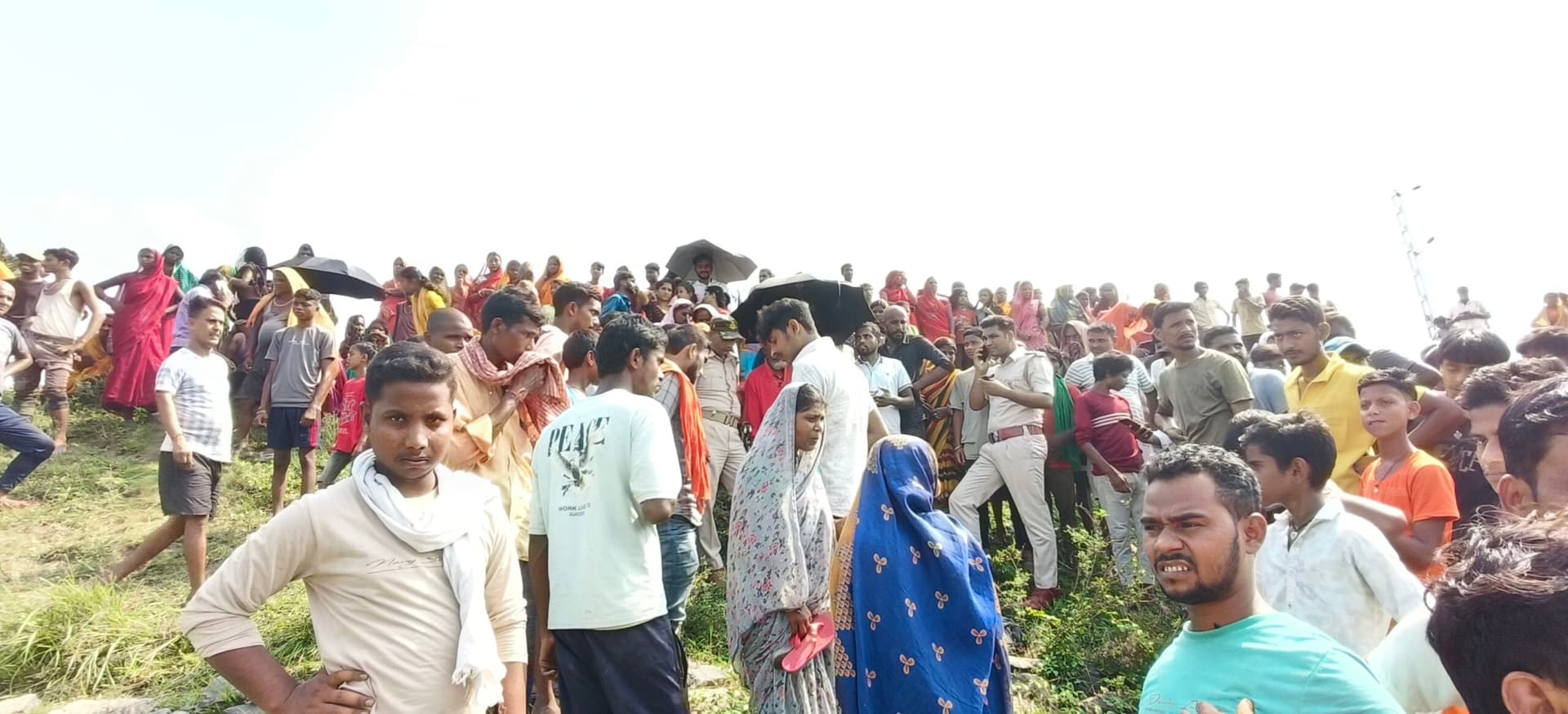 ट्रेन की चपेट में आने से अधेड़ की मौत