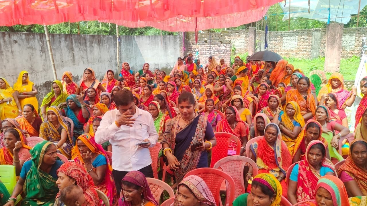 सामाजिक अंकेक्षण को लेकर ग्रामसभा आयोजित