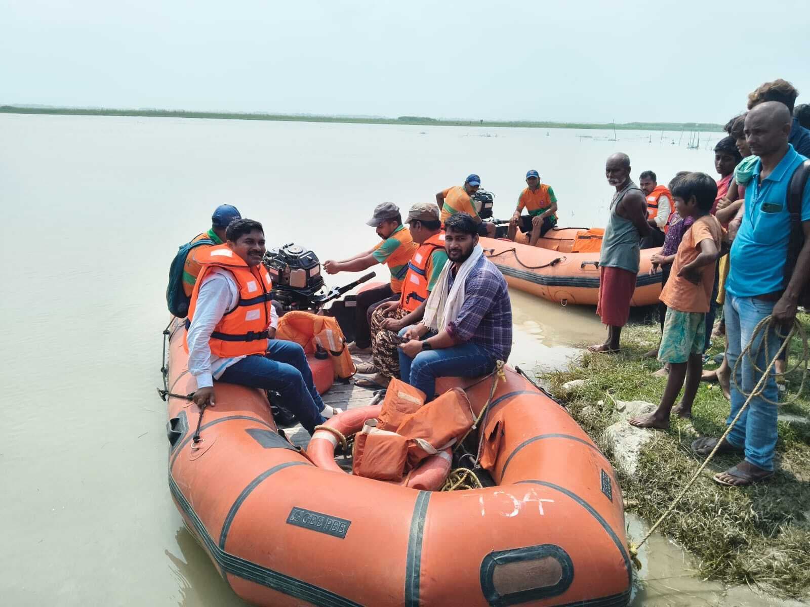 मूर्ति विसर्जन के दौरान कोसी नदी में किशोर लापता, तेज धारा में बहा