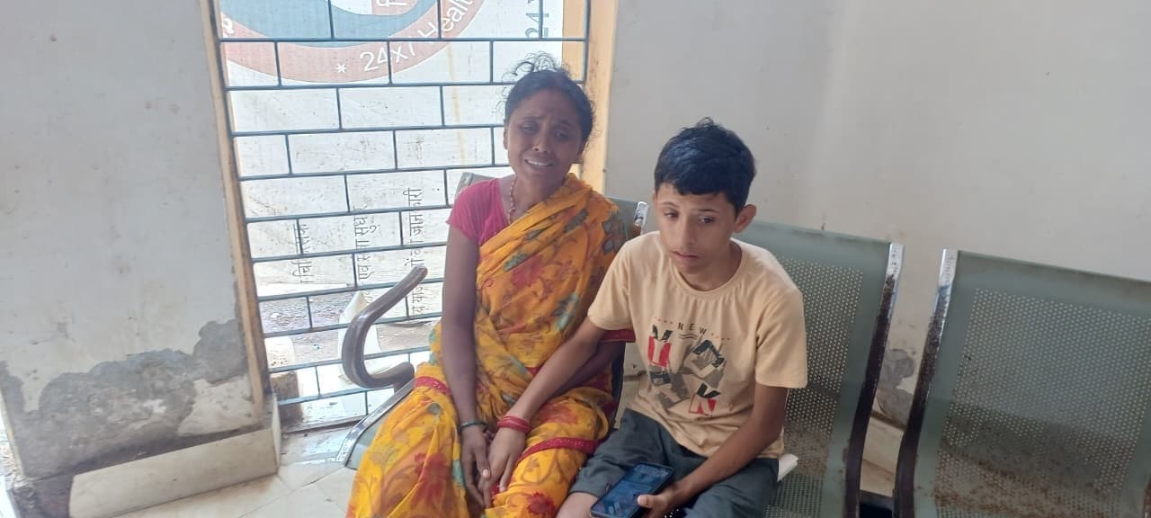 Deoghar News : युवक की पीट-पीटकर हत्या, समधी, समधन व दामाद पर आरोप