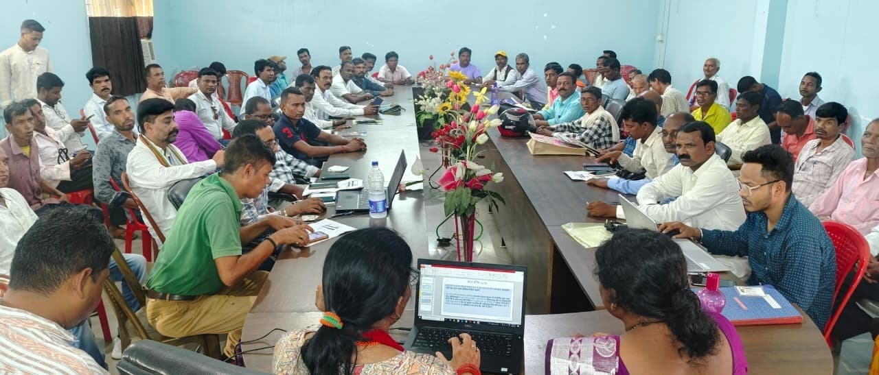 Seraikela Kharsawan News : खरसावां में ‘पेसा कानून’ पर दो दिवसीय ग्राम प्रधान प्रशिक्षण सह कार्यशाला