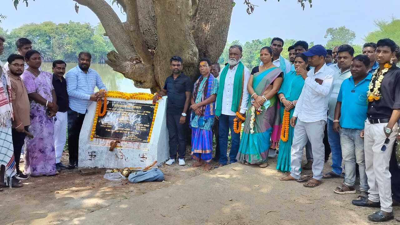 East Singhbhum News : मुक्तेश्वरधाम में पर्यटकों को मिलेगी विश्वस्तरीय सुविधा