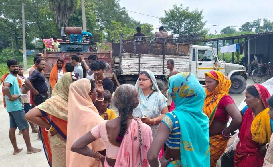 Samastipur News:जिपा ने समस्या समाधान करा लोगों को किया शांत