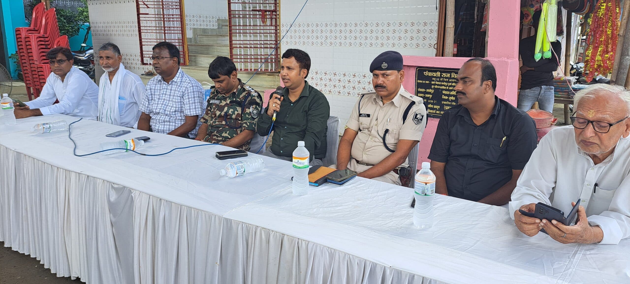 नियम कानून तोड़ने वालों पर होगी प्राथमिकी : एसडीएम