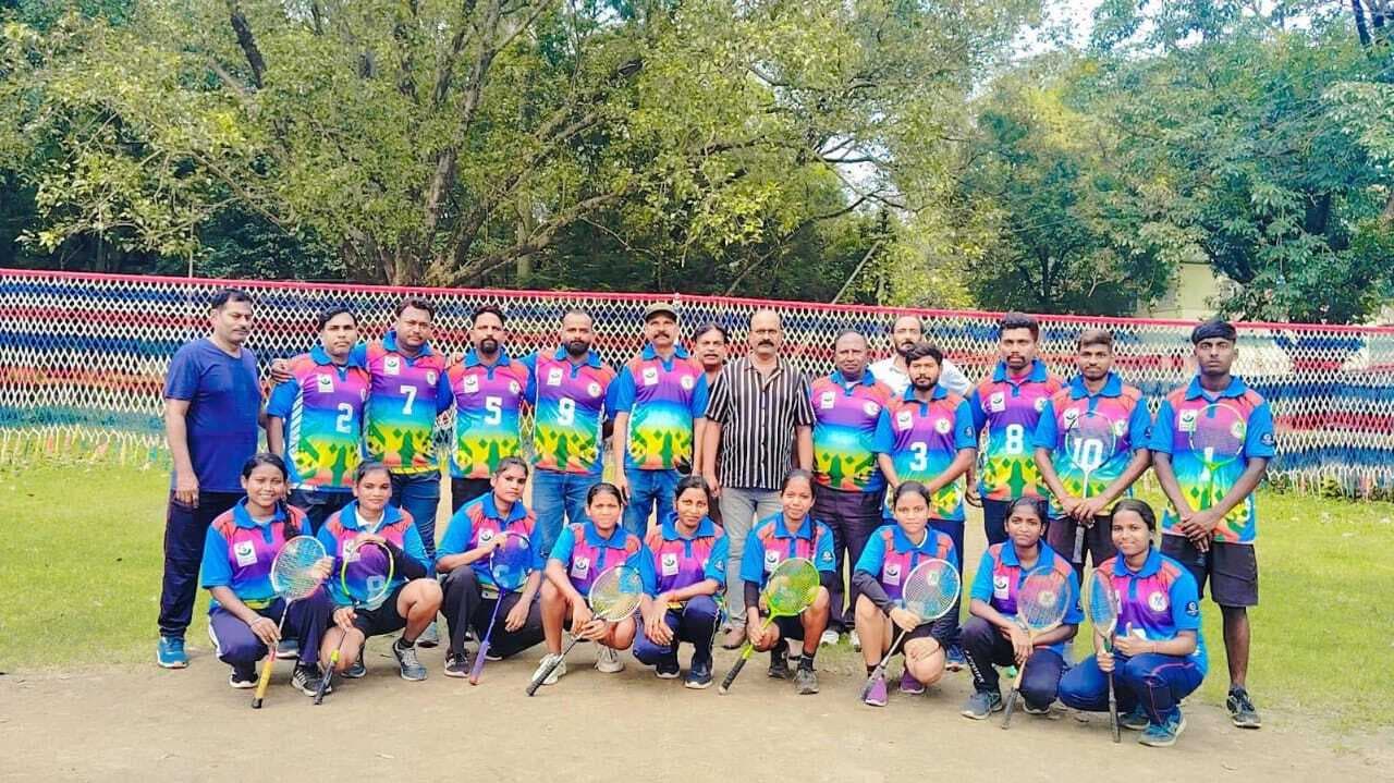 Jharkhand ball badminton team got kit : राज्य सीनियर बॉल बैडमिंटन टीम को मिला किट